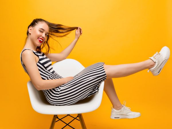 3 opções de looks com vestido e tênis plataforma